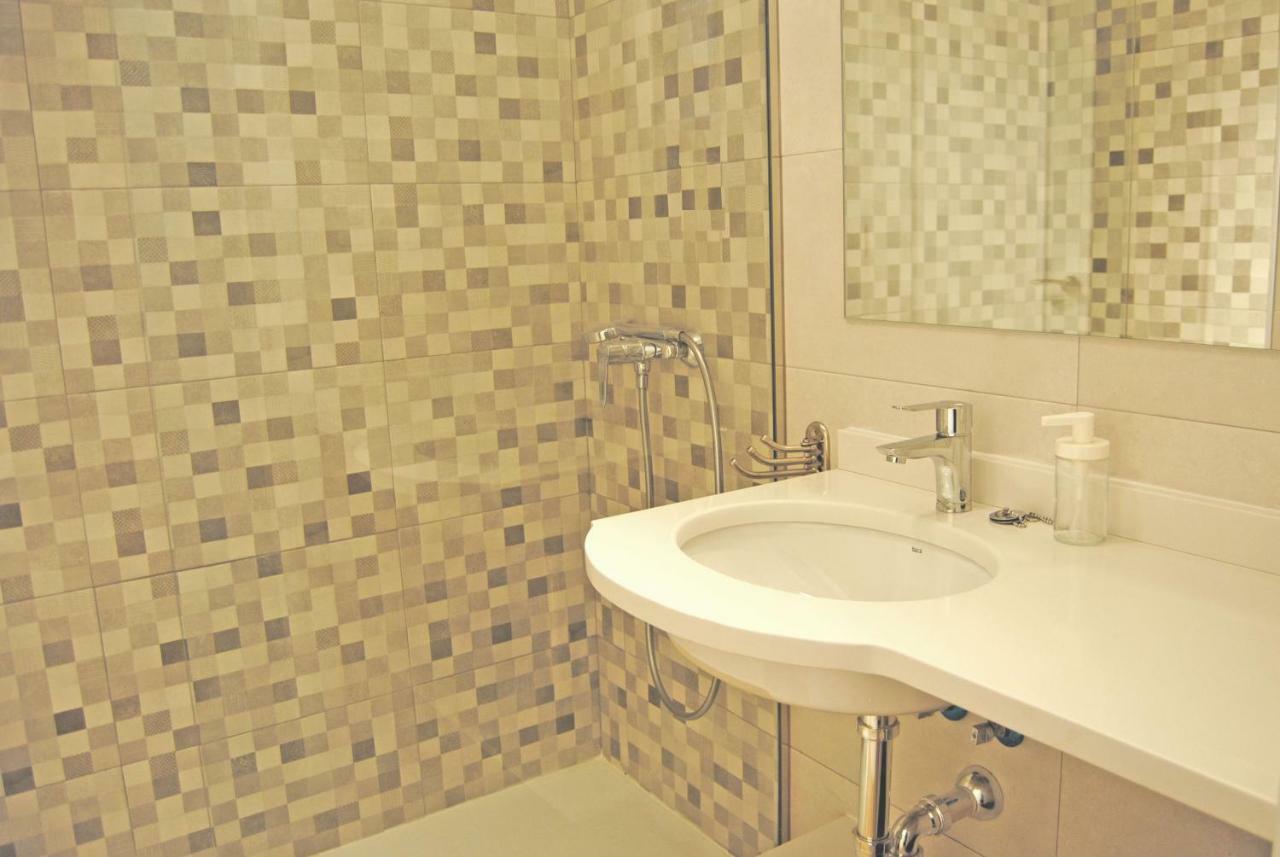 Recently Refurbished Apartment With Sea Views. Fuengirola Kültér fotó