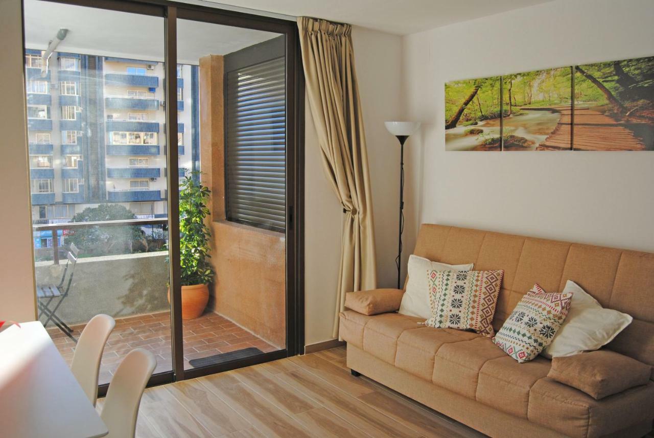 Recently Refurbished Apartment With Sea Views. Fuengirola Kültér fotó